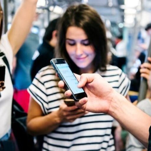 İstanbul Sohbet Siteleri – Canlı, Kameralı ve Mobil Chat Keyfi!